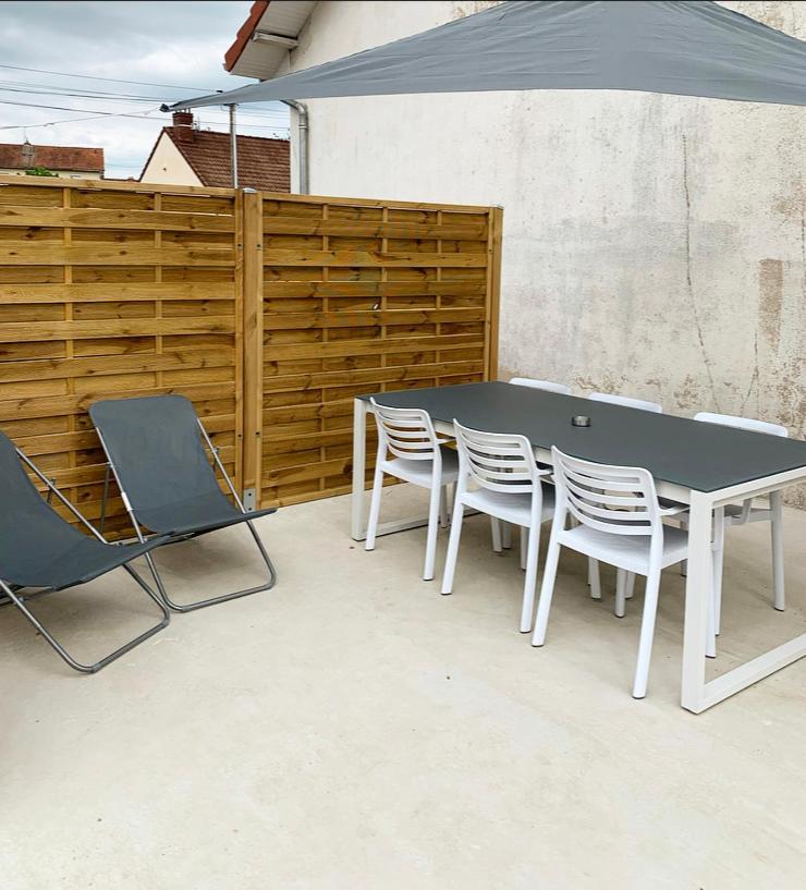 Maison Climatisee Toute Equipee モンチャニン エクステリア 写真